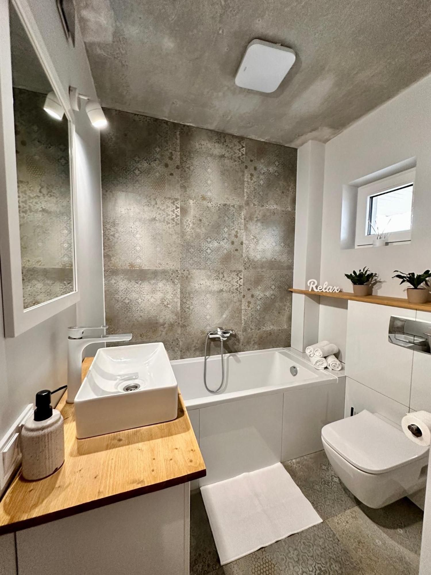 Appartement Laba - Basen, Blisko Plazy, Cisza, Taras, Parking, Bezplatne Wifi, Wyjatkowy! à Gdynia Extérieur photo